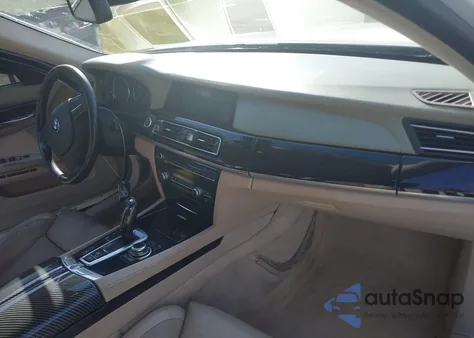 2009 BMW 750Li from USA, damaged, VIN WBAKB83589CY57488